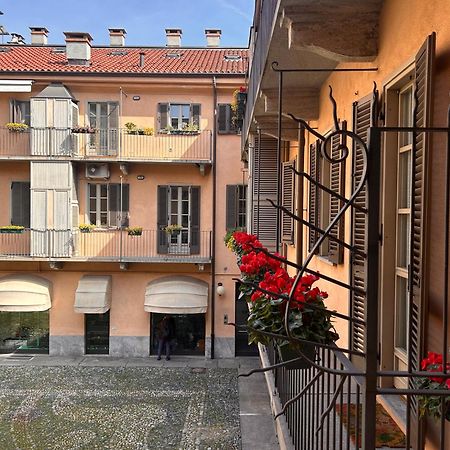 Elegante Appartamento Nel Centro Storico Di Torino Kültér fotó
