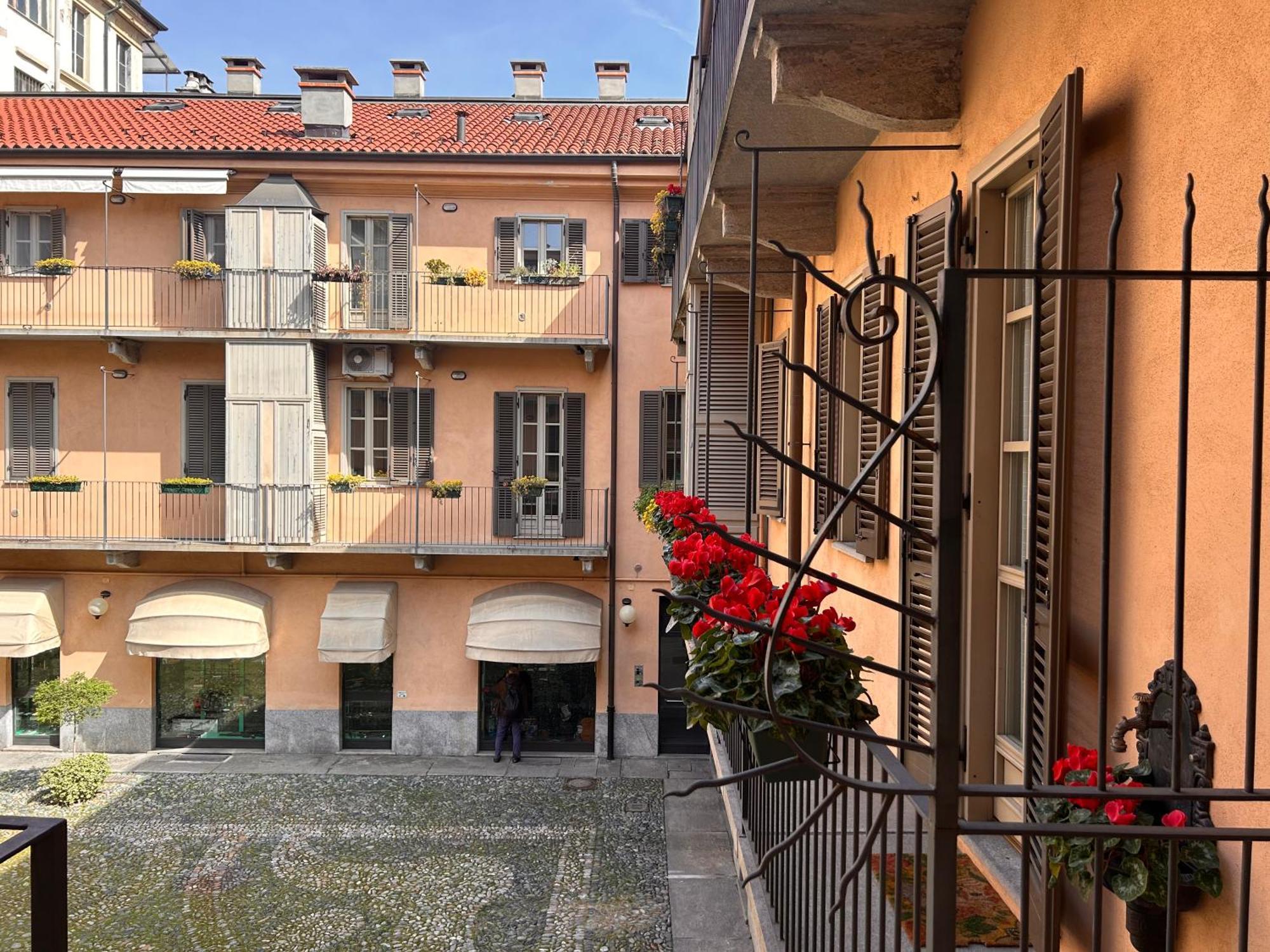 Elegante Appartamento Nel Centro Storico Di Torino Kültér fotó